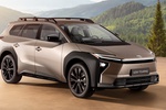 Toyota bZ4X Touring: электрический универсал с высоким кузовом и запасом хода до 560 км